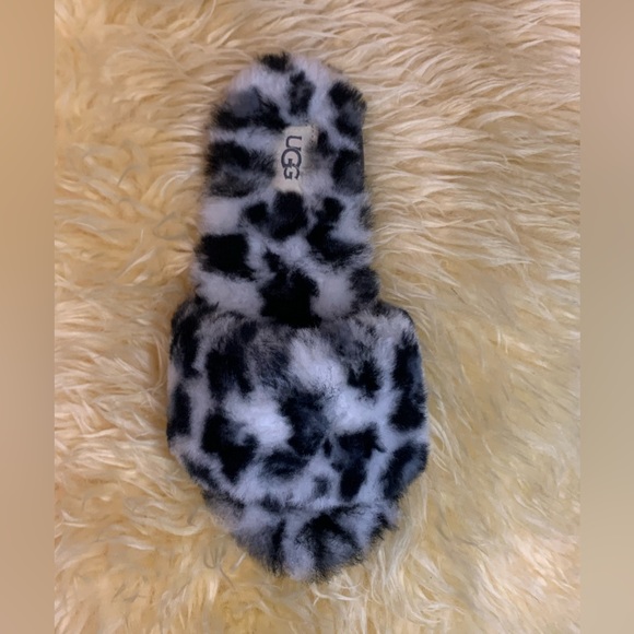 NEW UGG W Fluff Slide II Leopard White - Picture 8 of 10
